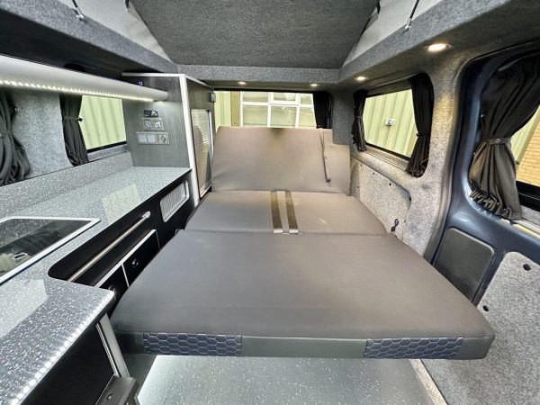 NEW FORD CAMPERVAN (SWB) TRANSIT REDLINE CUSTOM RS BLUE METALLIC (2023) - Image 17