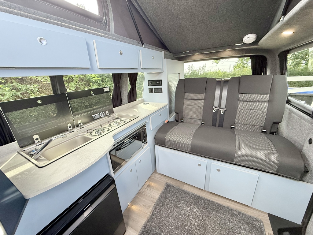 Used (2021) VW Pure Grey SWB Redline Sport Campervan (Manual) - Image 10