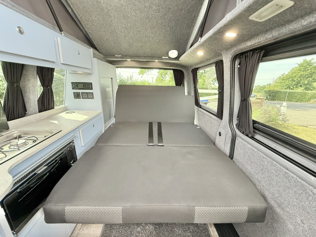 Used (2021) VW Pure Grey SWB Redline Sport Campervan (Manual) - Image 12