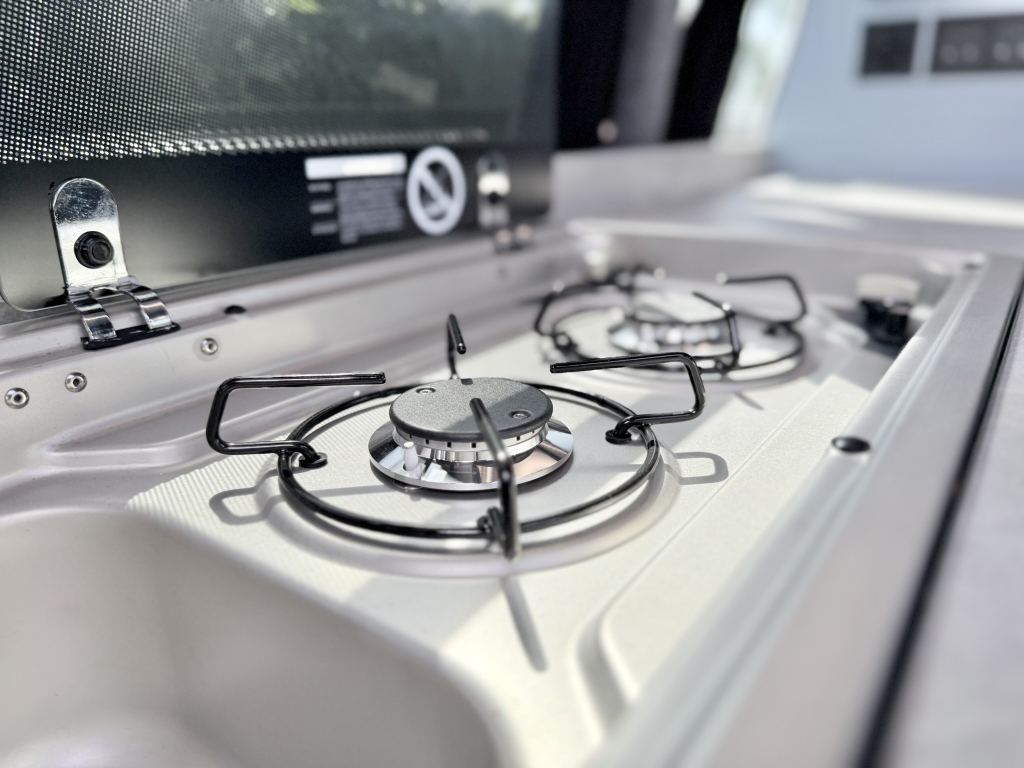 Used (2021) VW Pure Grey SWB Redline Sport Campervan (Manual) - Image 18