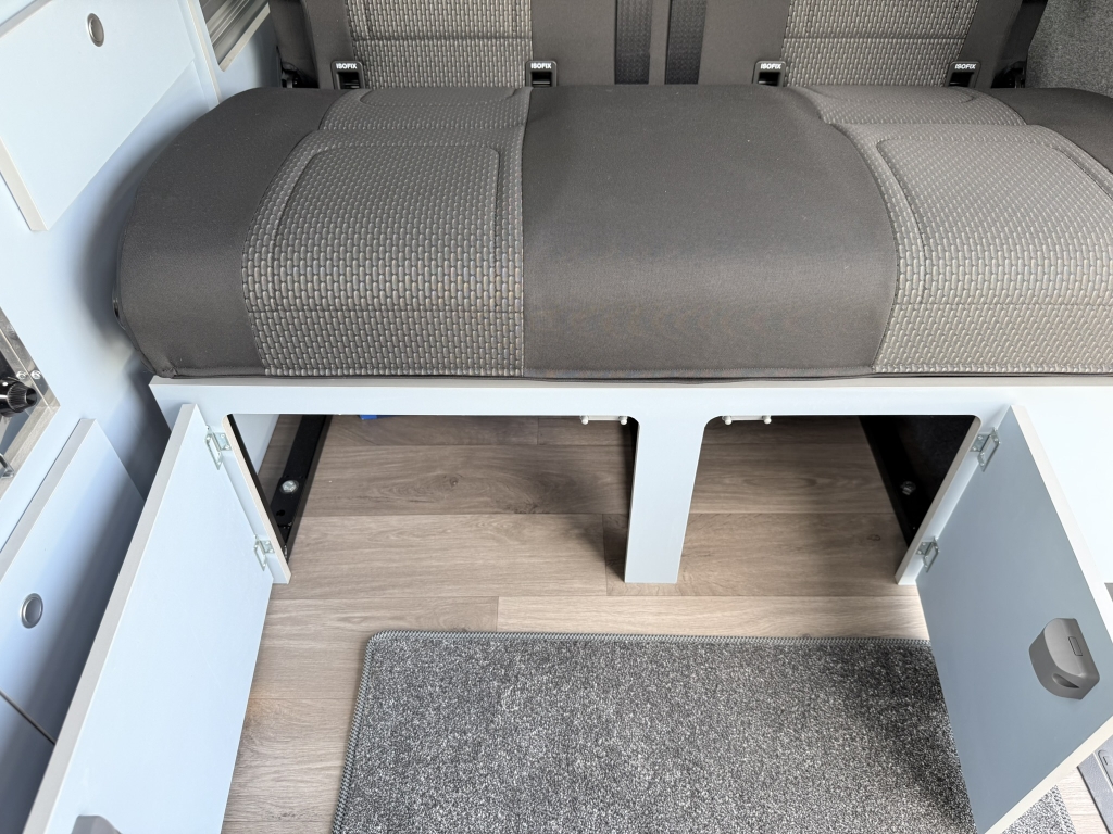 Used (2021) VW Pure Grey SWB Redline Sport Campervan (Manual) - Image 39