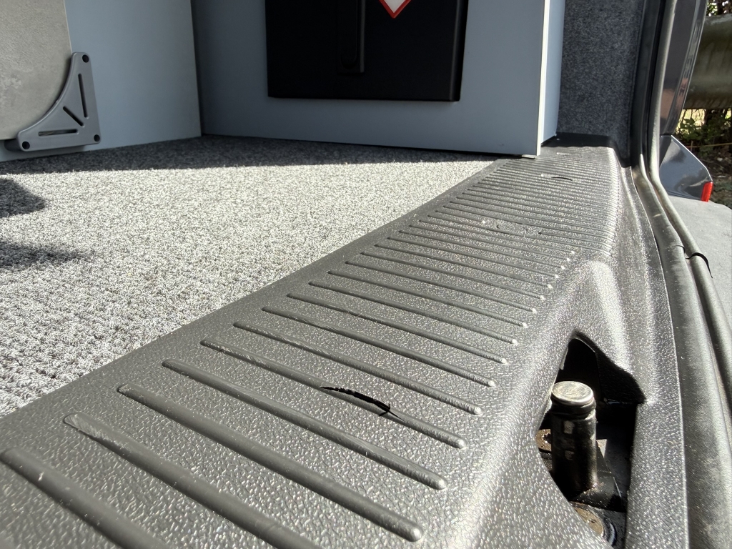 Used (2021) VW Pure Grey SWB Redline Sport Campervan (Manual) - Image 49