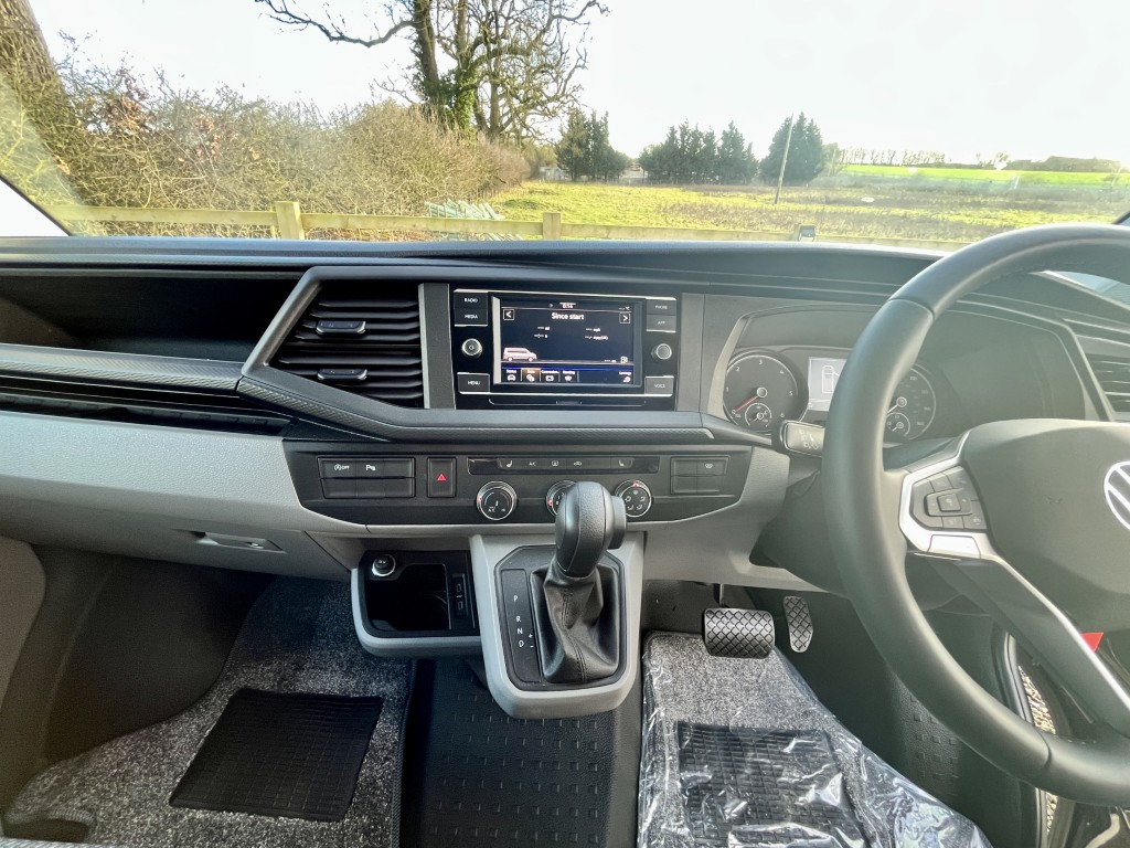 New 2024 VW T6.1 DSG Black Redline Sport+ LWB Campervan - Image 36