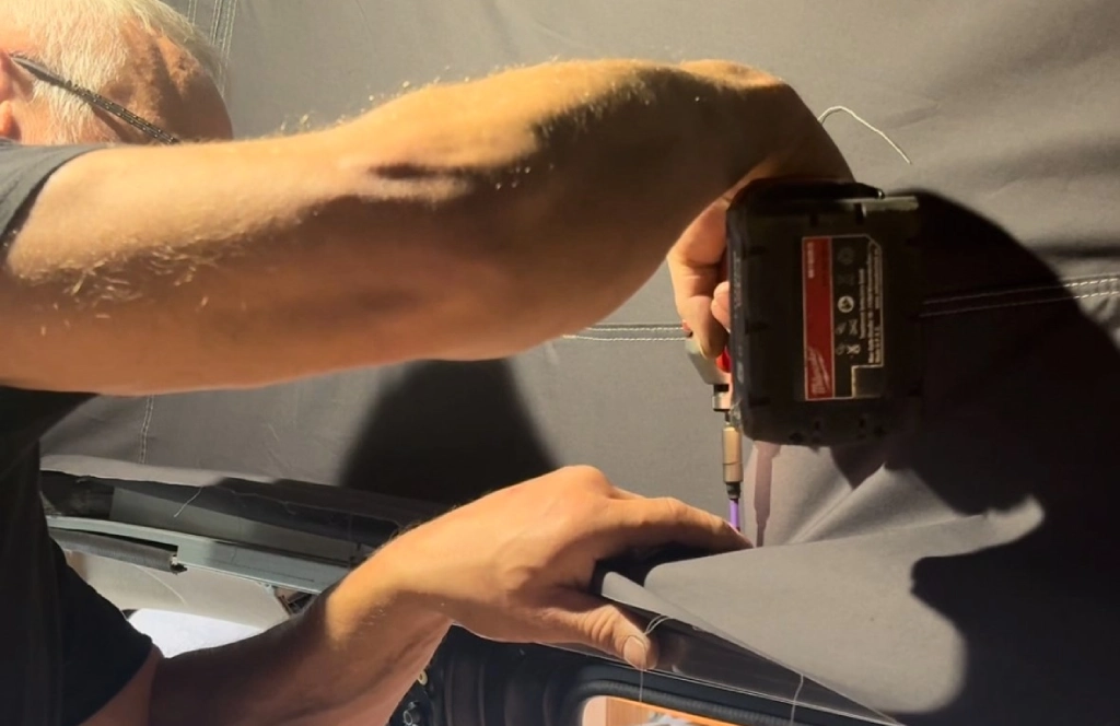 Pop Top Roof Fitting