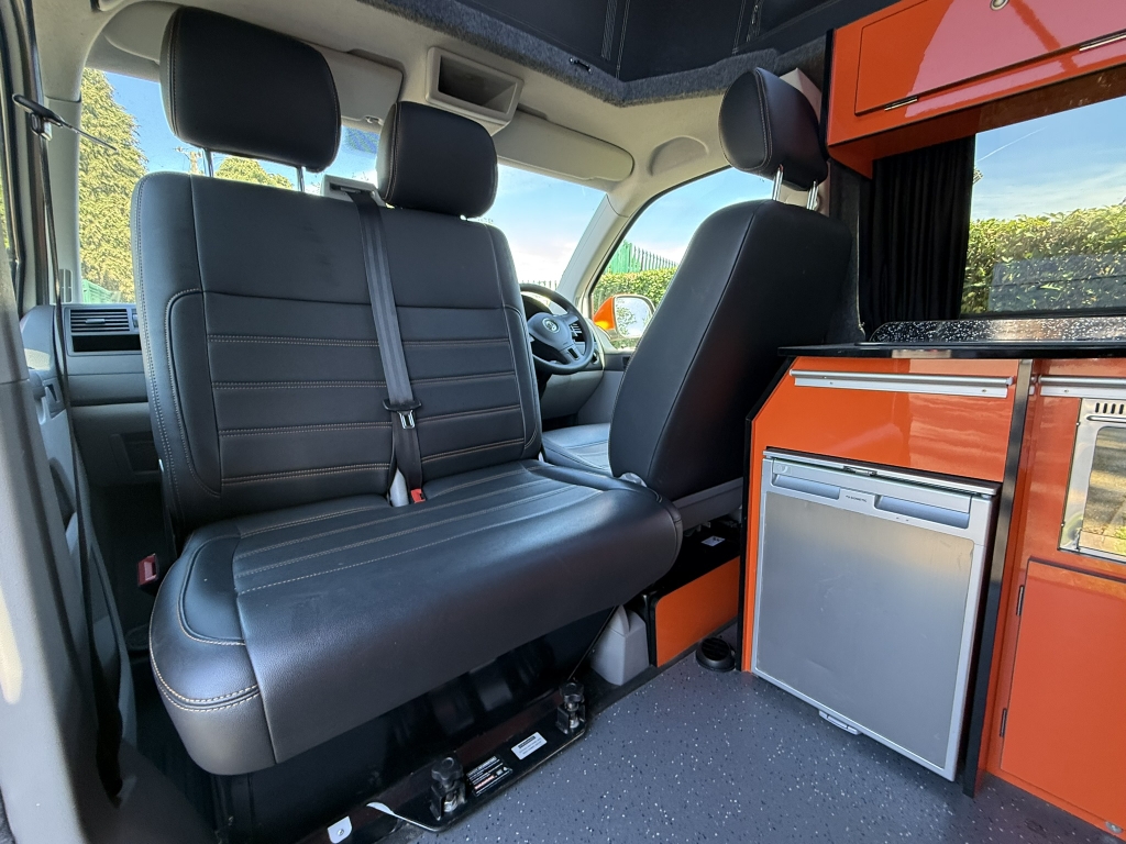 Used 2014 (64) VW T5 Campervan SWB Two Tone White/Orange - Image 24