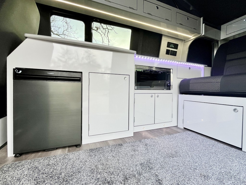 New 2024 VW T6.1 DSG Black Redline Sport+ LWB Campervan - Image 7