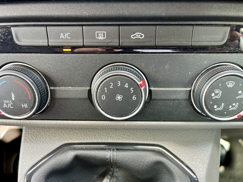 Used VW Redline Sport Bright Orange LWB 2019(69) - Image 11