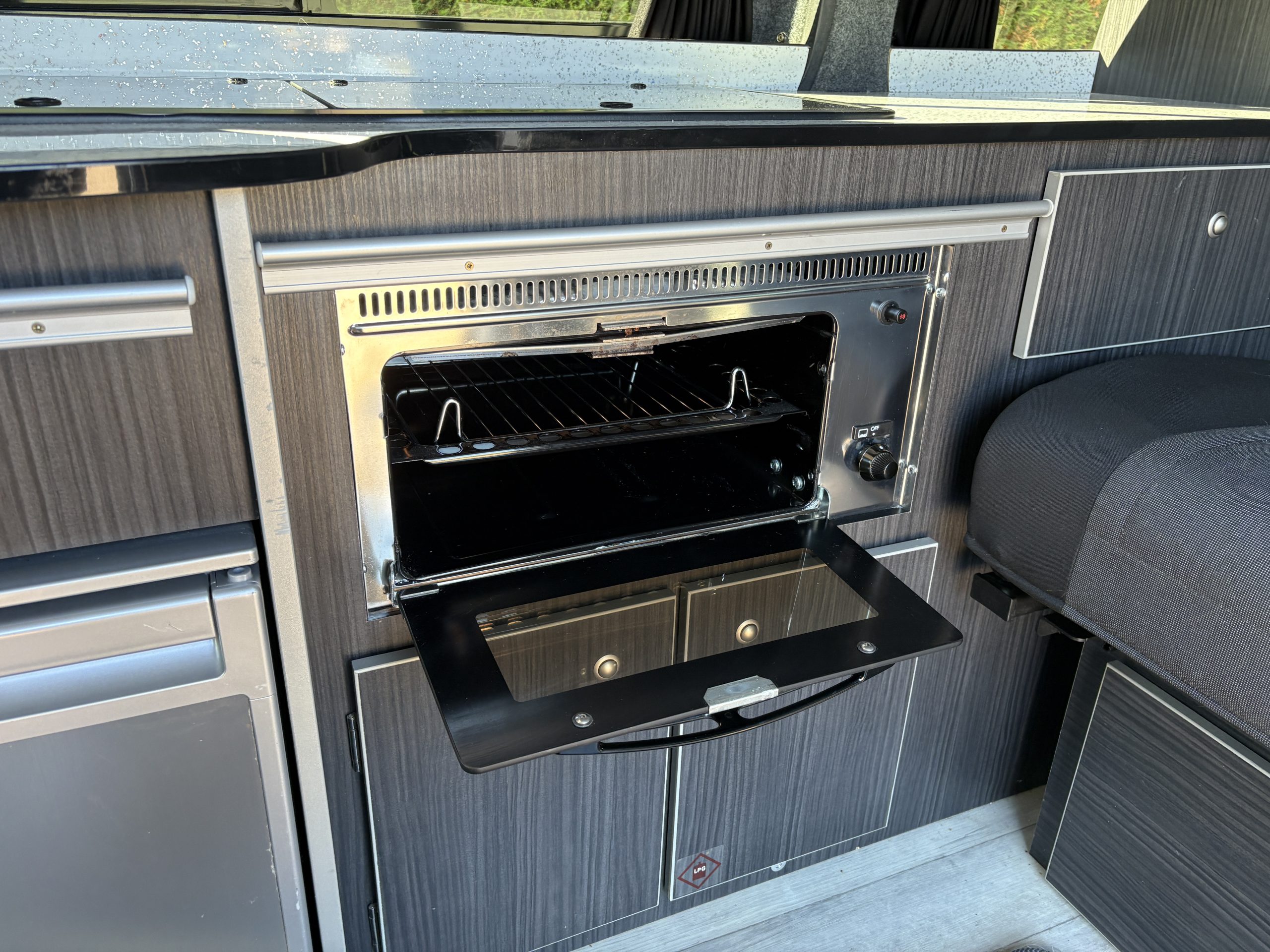 Used VW Campervan Redline Sport T30 (2013) - Image 15